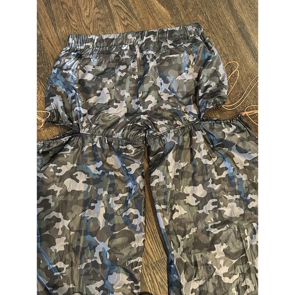 Irregular Exposure Women’s XXL Camo Extra Wide Leg Open Hip Adjustable Ties - Picture 6 of 9